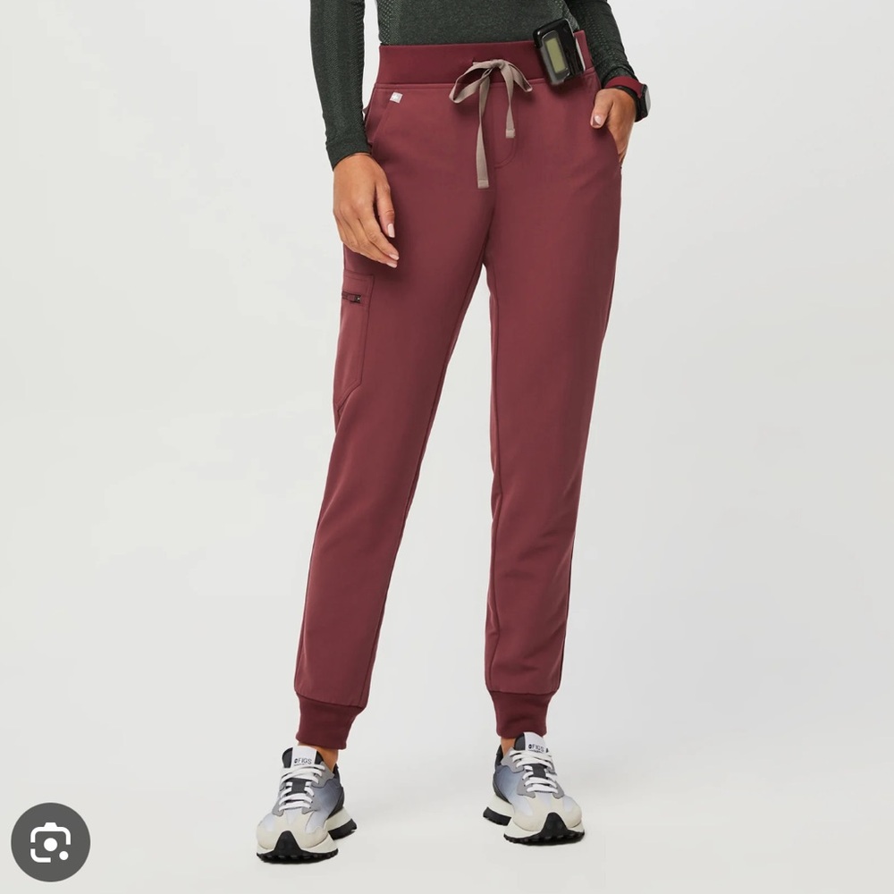 Zamora 2.0 jogger figs scrubs - dark cherry